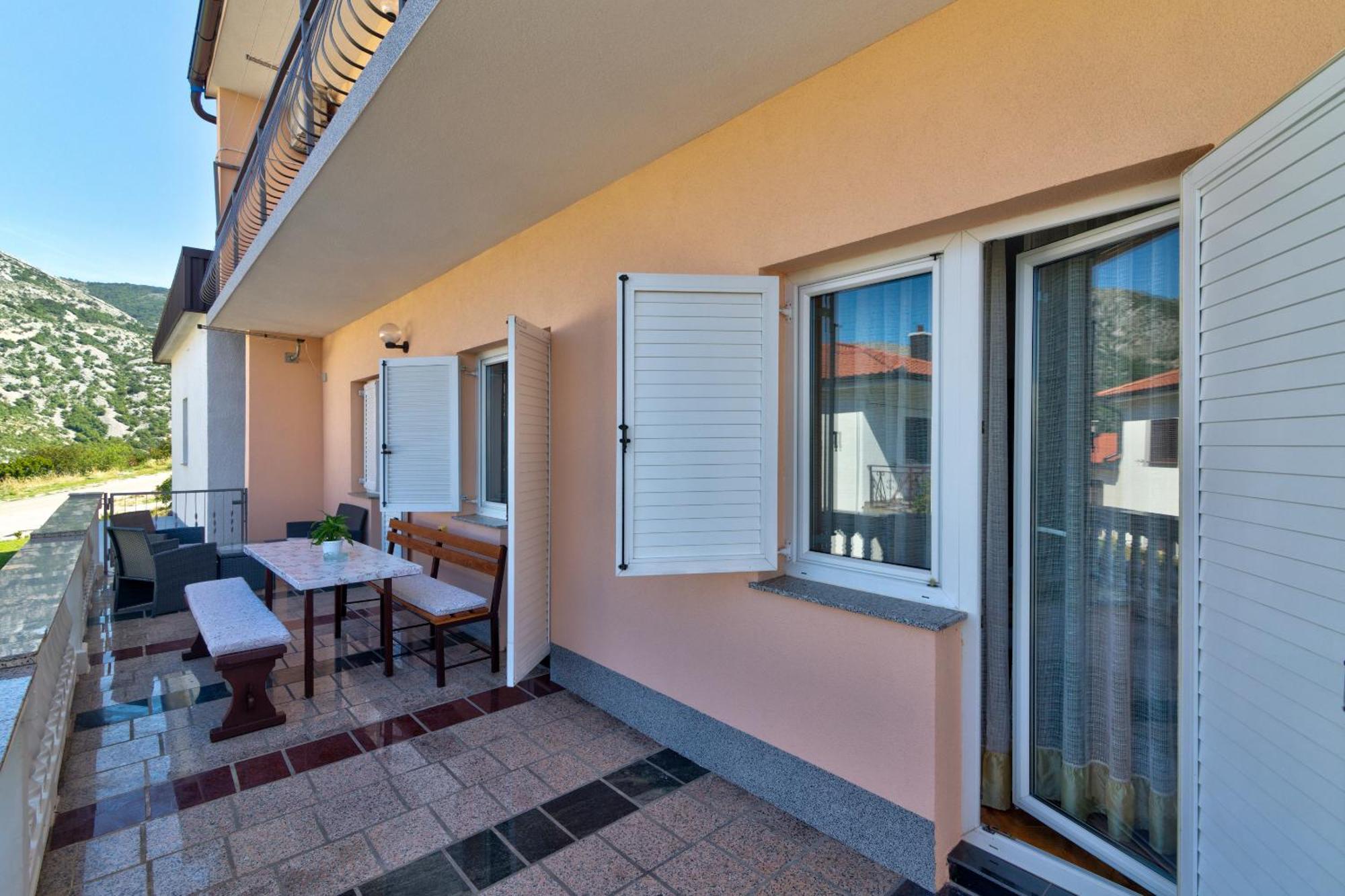 סנג' Apartman Erika מראה חיצוני תמונה