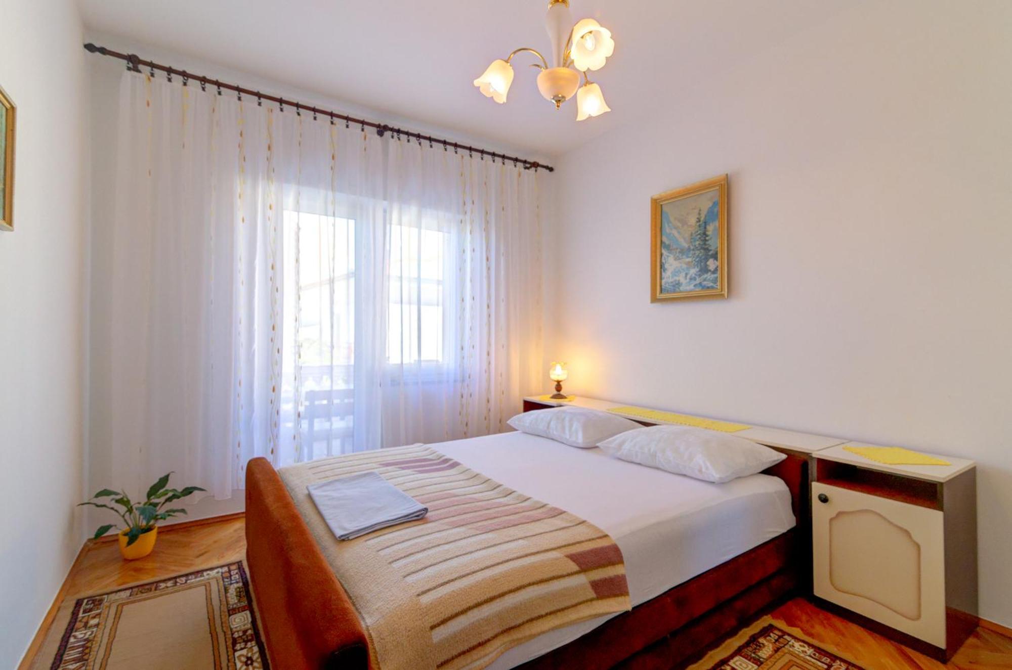 סנג' Apartman Erika מראה חיצוני תמונה